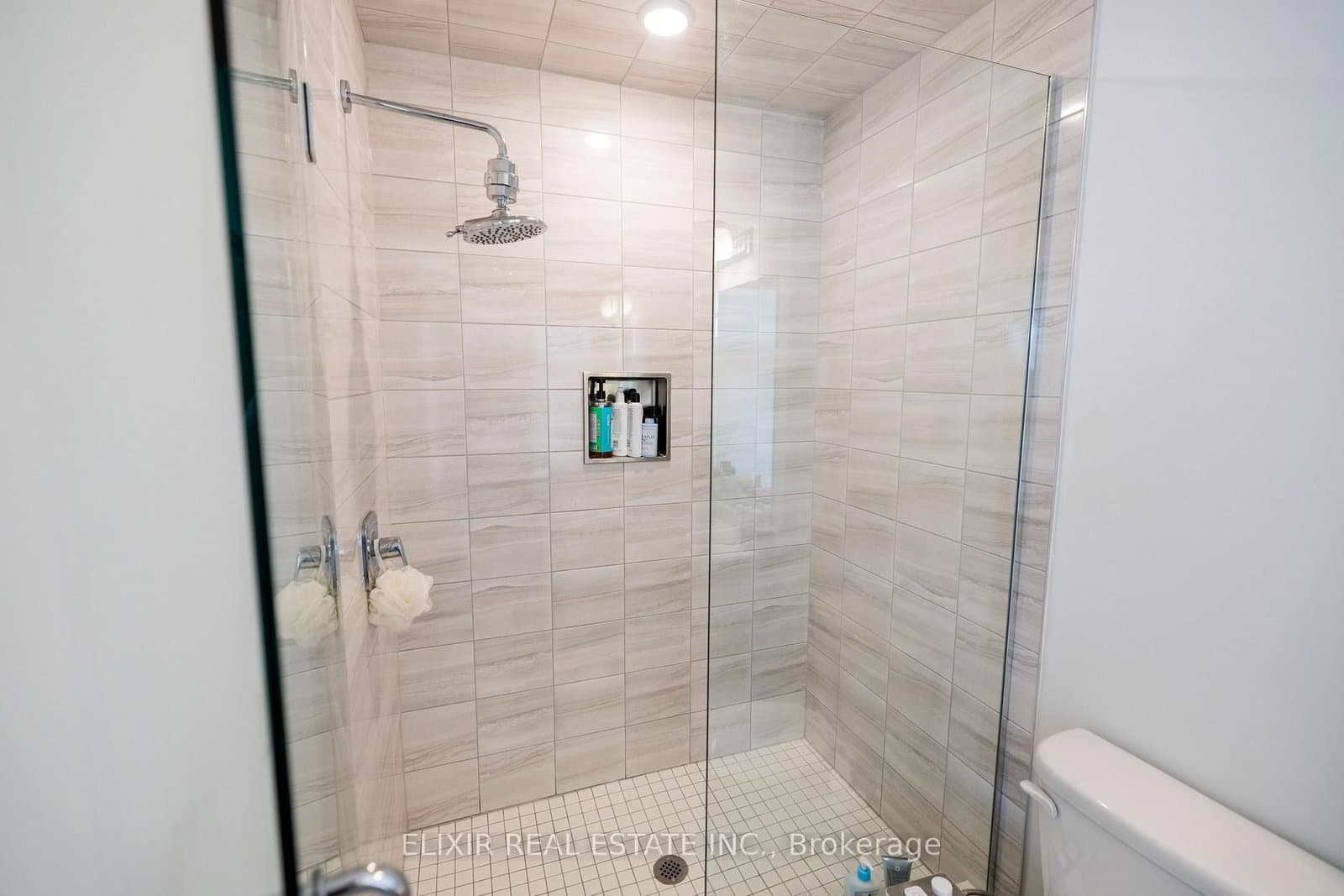 55 Tom Brown Drive, Unit 48 thumbnail 25