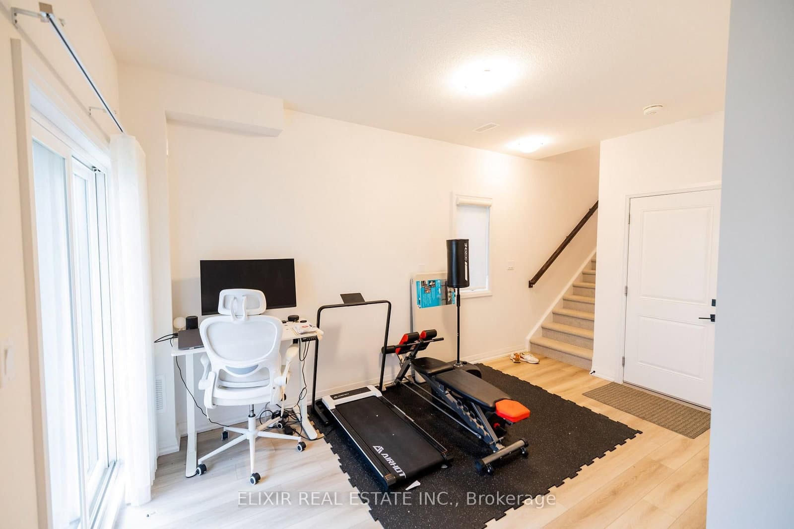 55 Tom Brown Drive, Unit 48 thumbnail 4