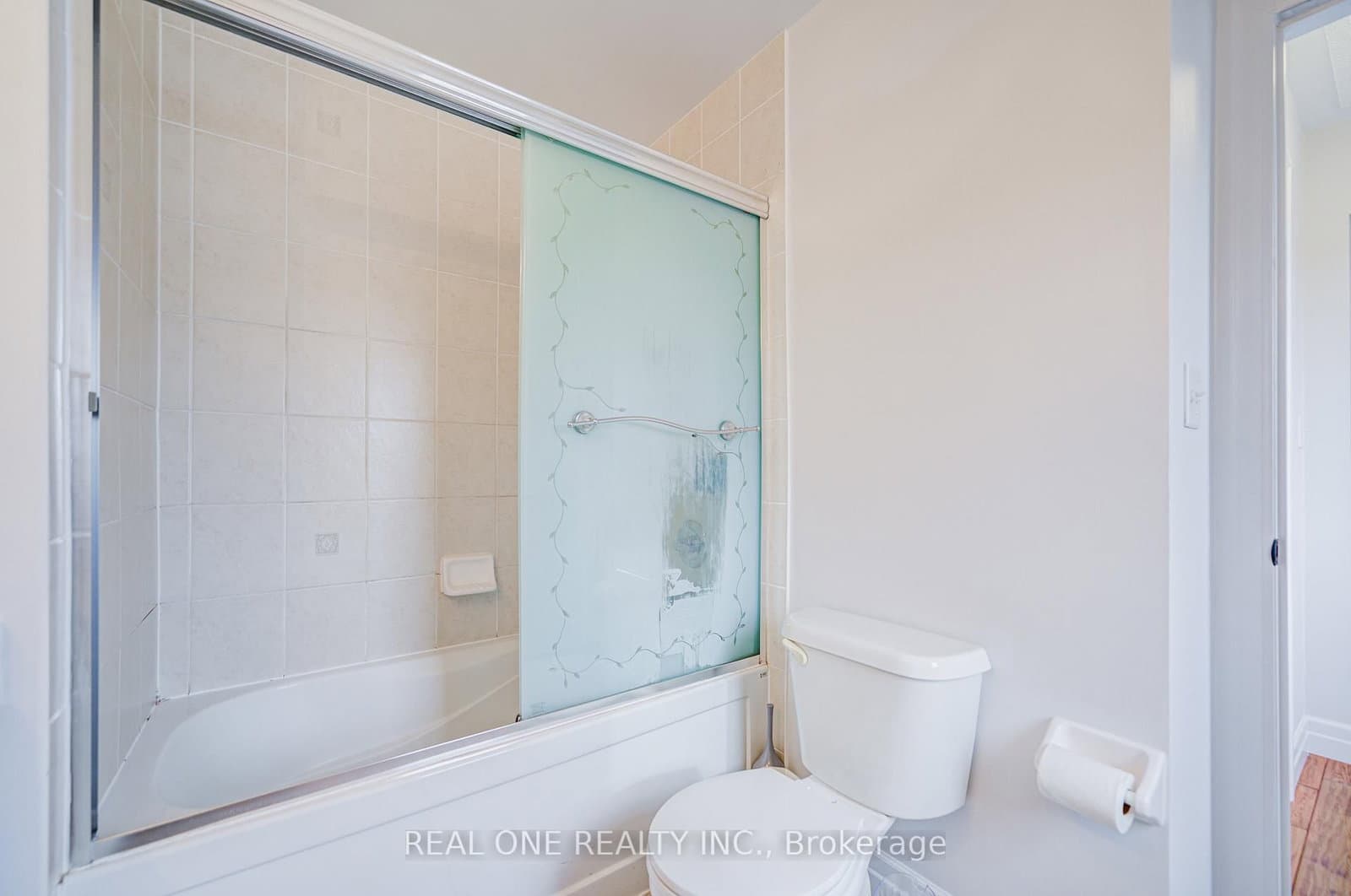27 Cranston Street, Unit Upper thumbnail 20