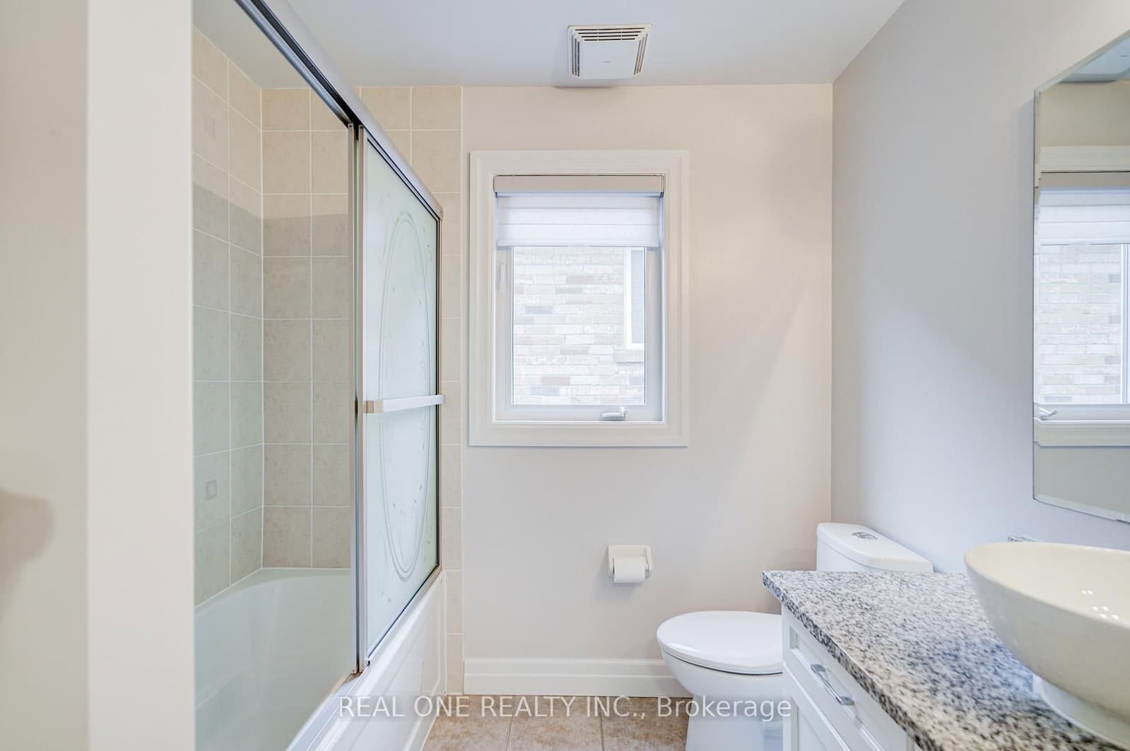 27 Cranston Street, Unit Upper thumbnail 29