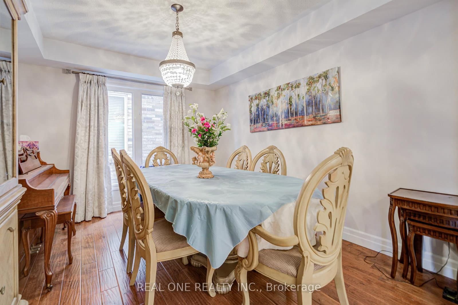 27 Cranston Street, Unit Upper thumbnail 4
