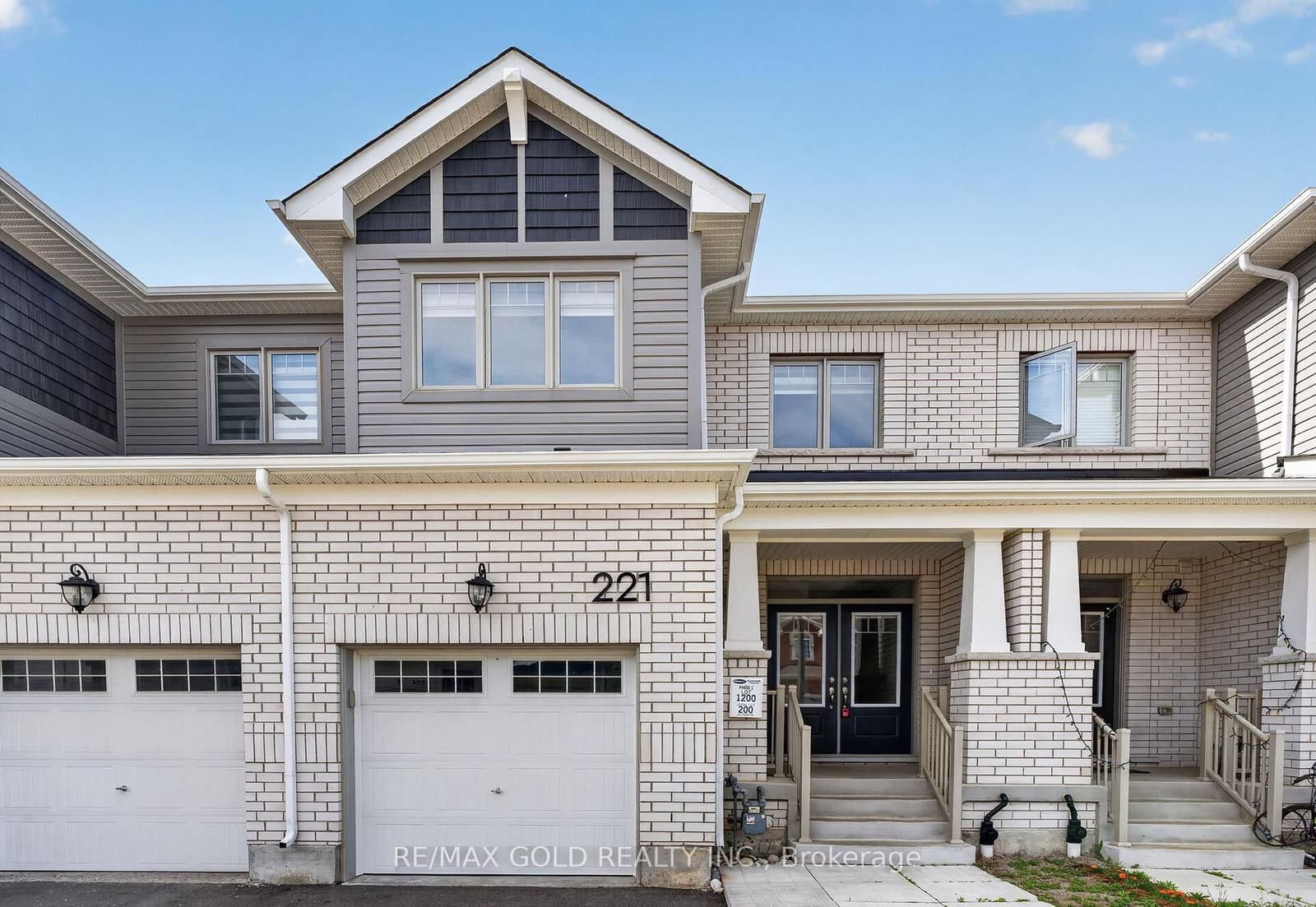 221 Histand Trail - Image 1