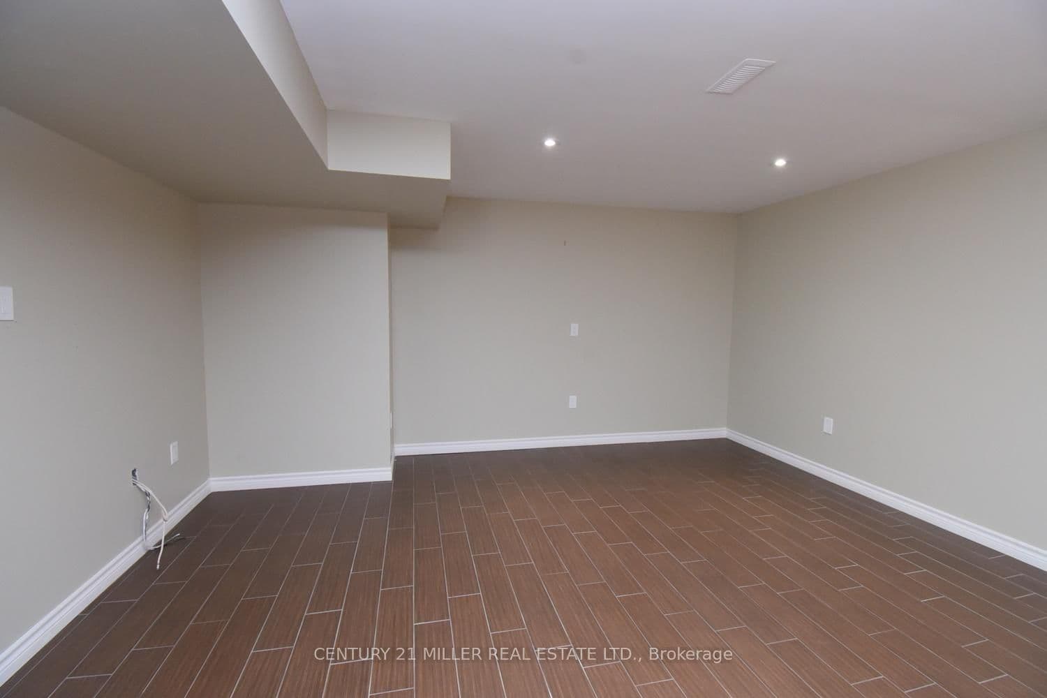 115 Bocelli Crescent thumbnail 46