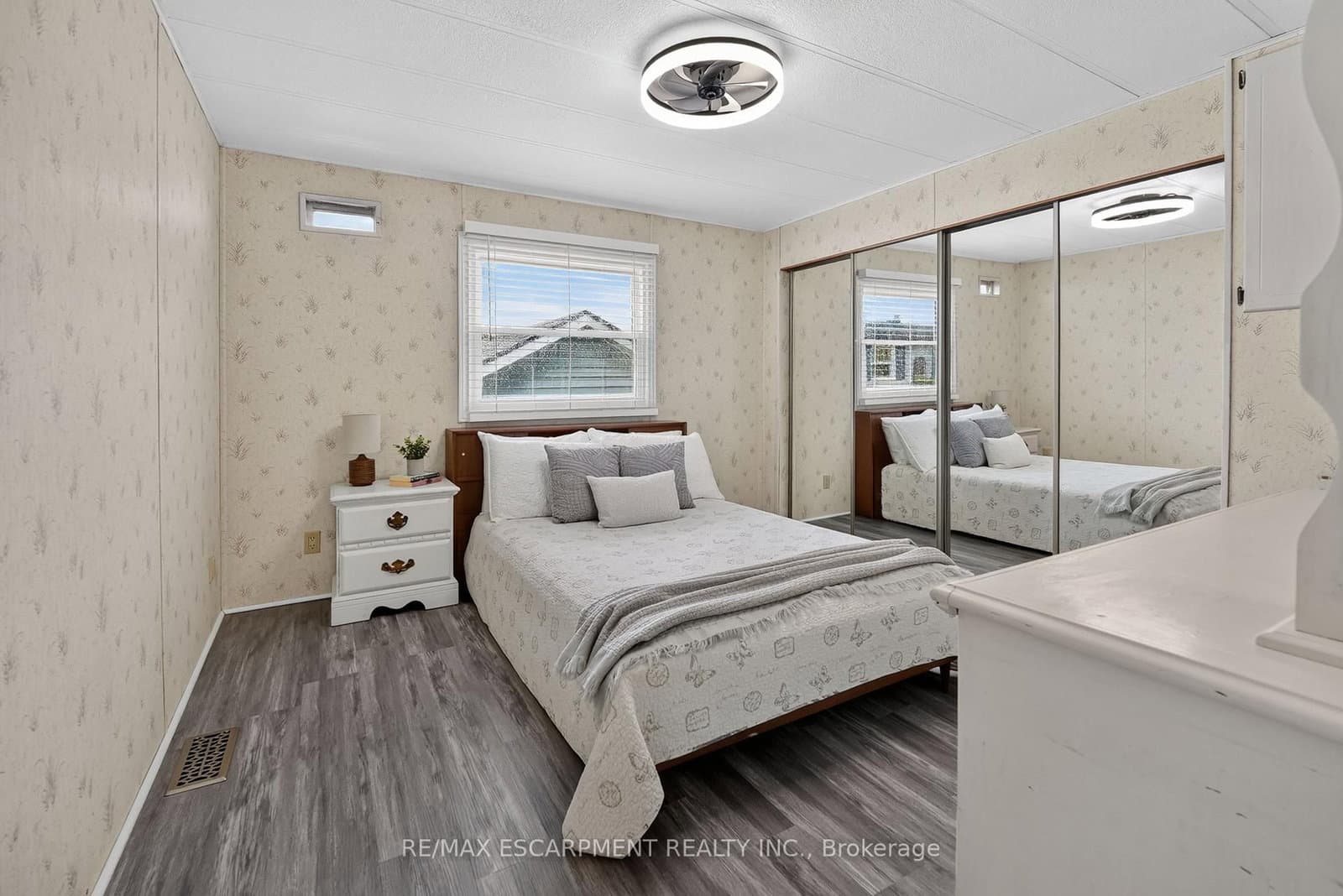 3033 Townline Road, Unit 267 thumbnail 12