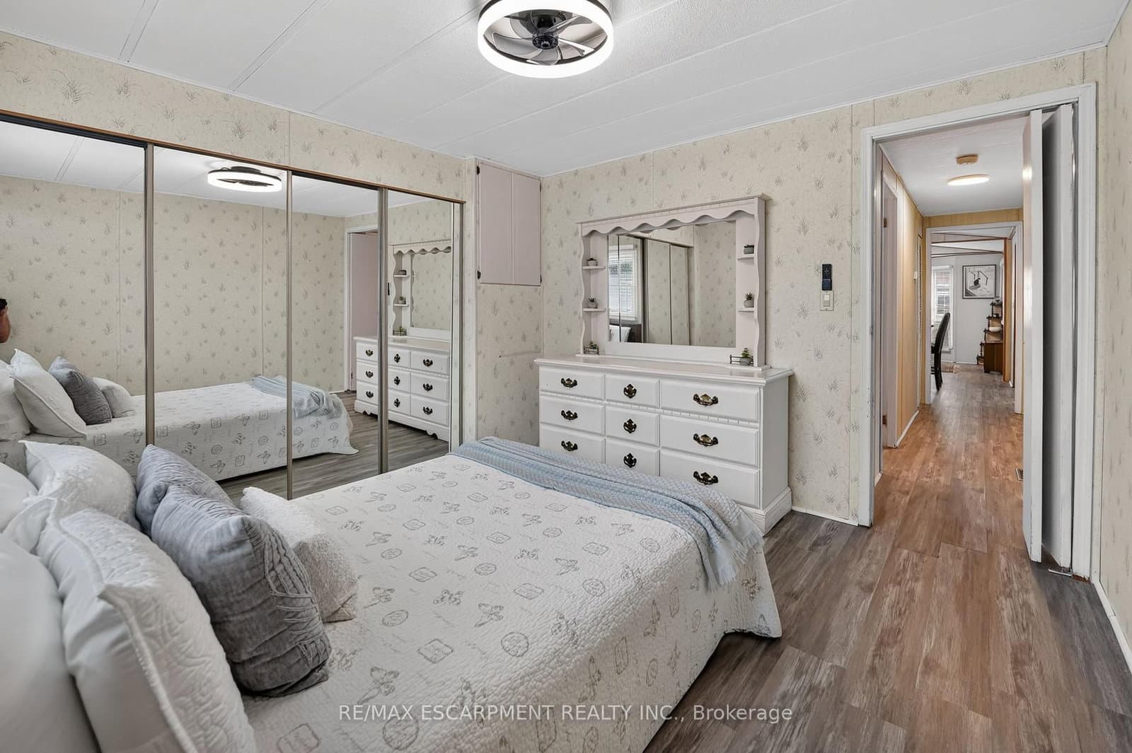 3033 Townline Road, Unit 267 thumbnail 13