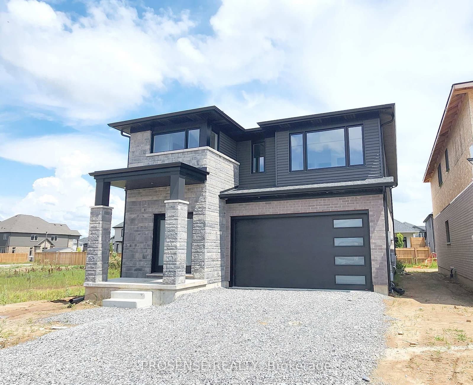 15 Samuel Avenue - Image 1