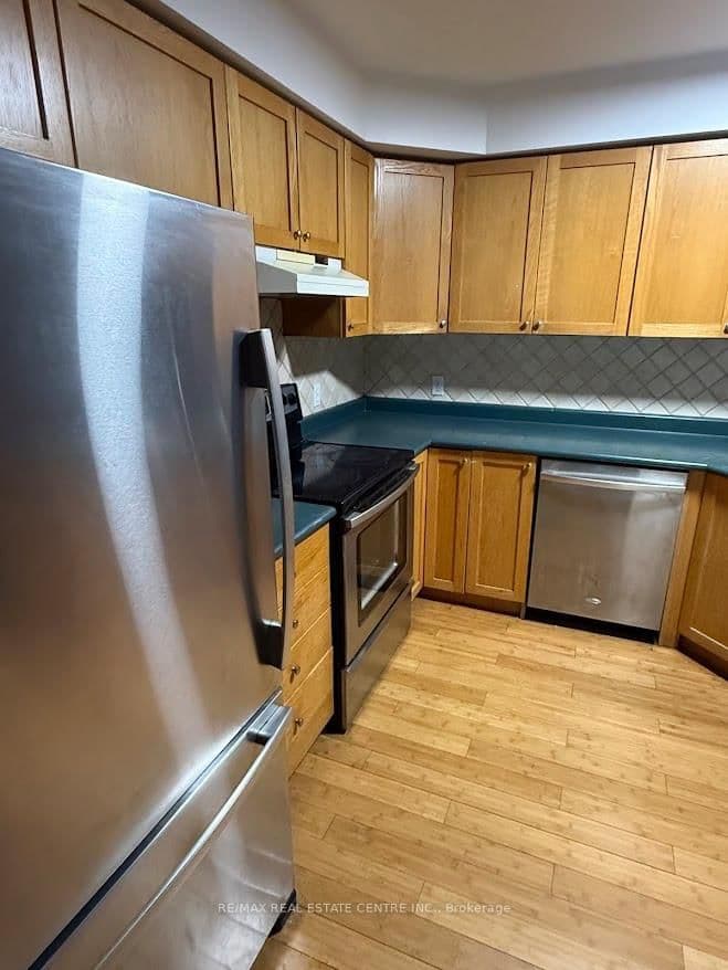 185 Highland Crescent, Unit 1 thumbnail 6