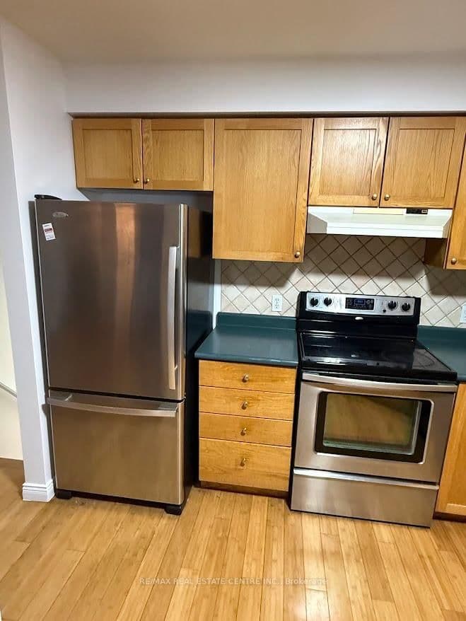185 Highland Crescent, Unit 1 thumbnail 7