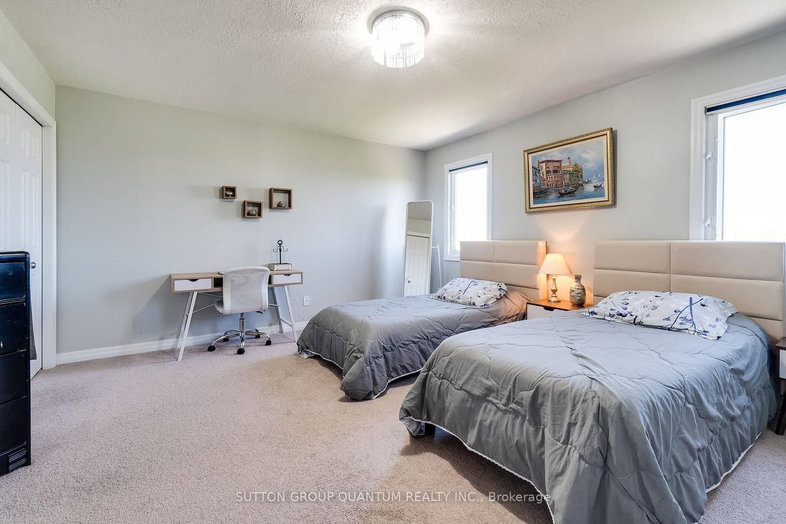 928 Dunblane Court thumbnail 26