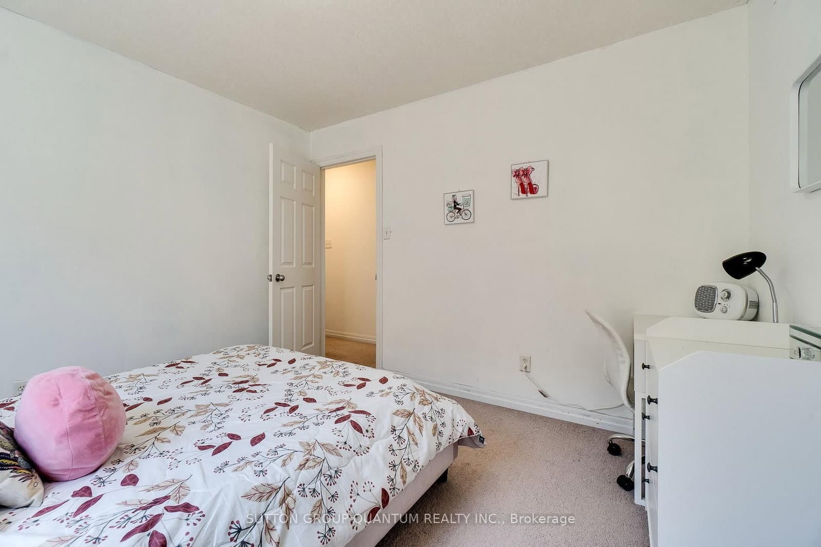 928 Dunblane Court thumbnail 31