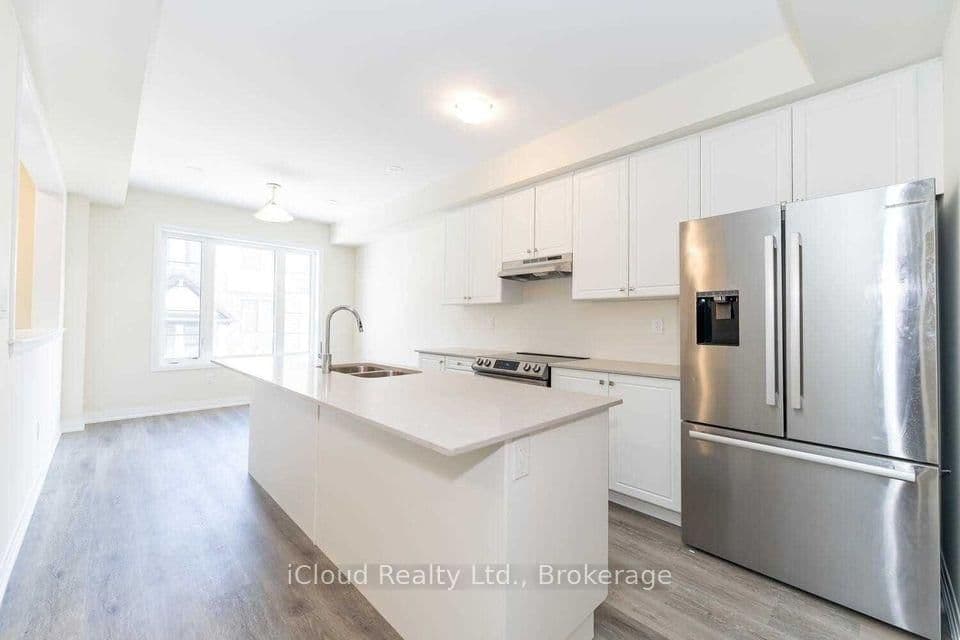 185 Bedrock Drive, Unit 32 thumbnail 3