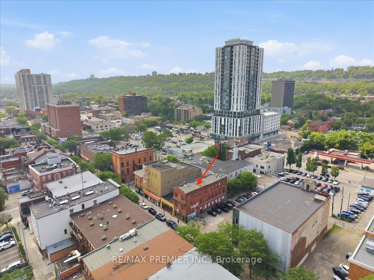 184 King Street E thumbnail 3