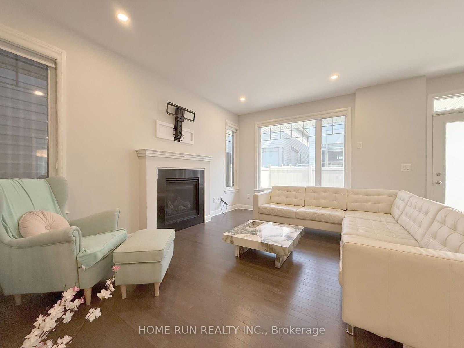 322 Lysander Place thumbnail 22