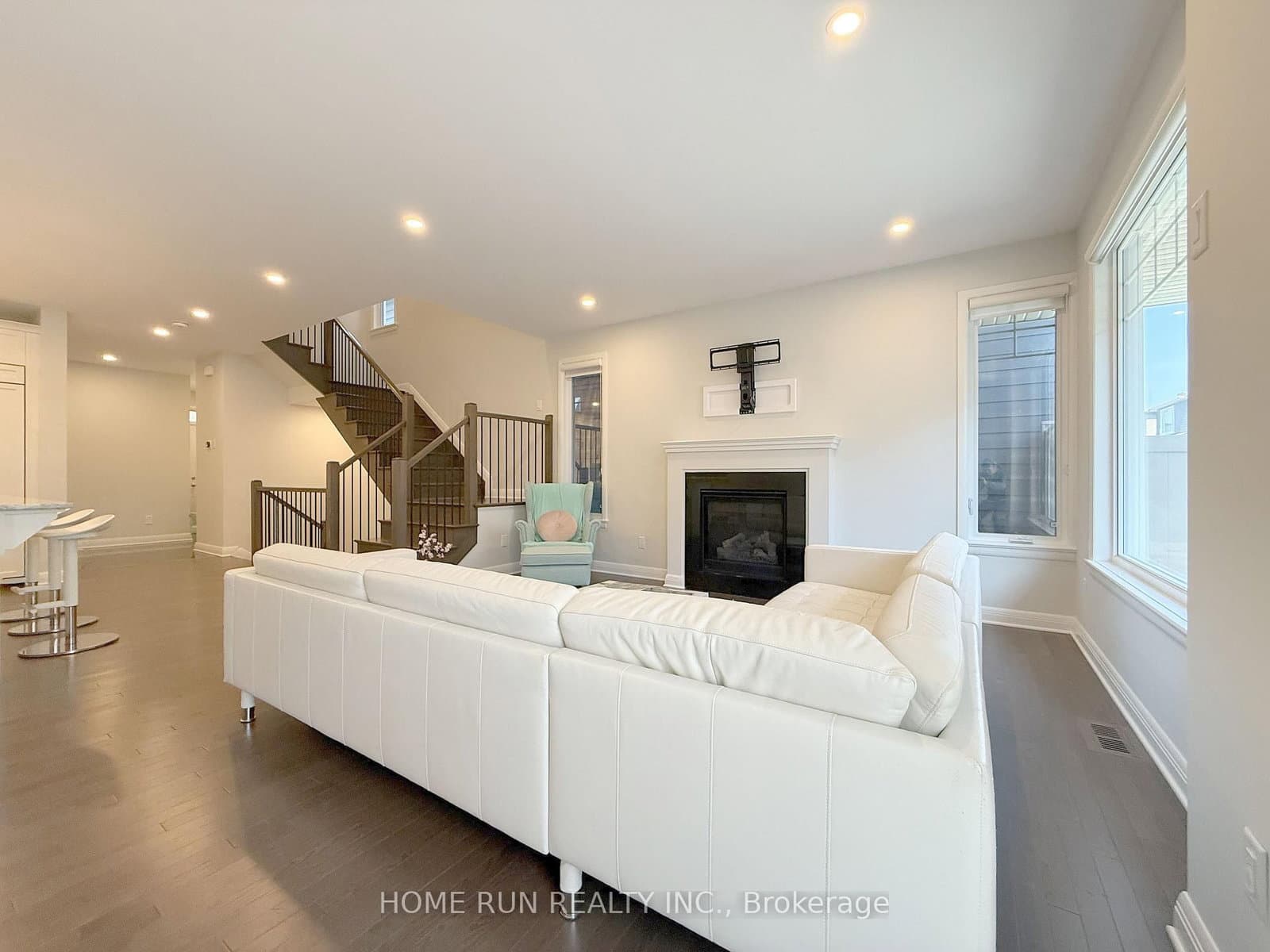 322 Lysander Place thumbnail 23