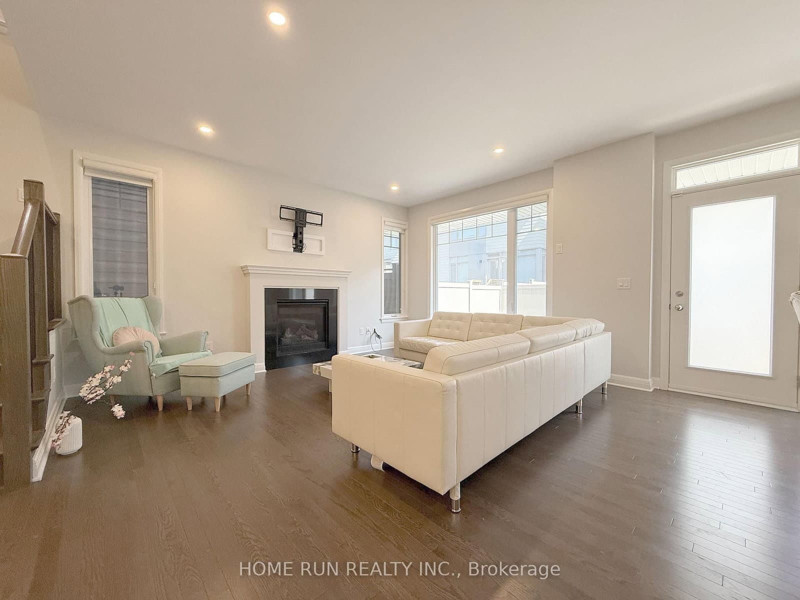 322 Lysander Place thumbnail 24