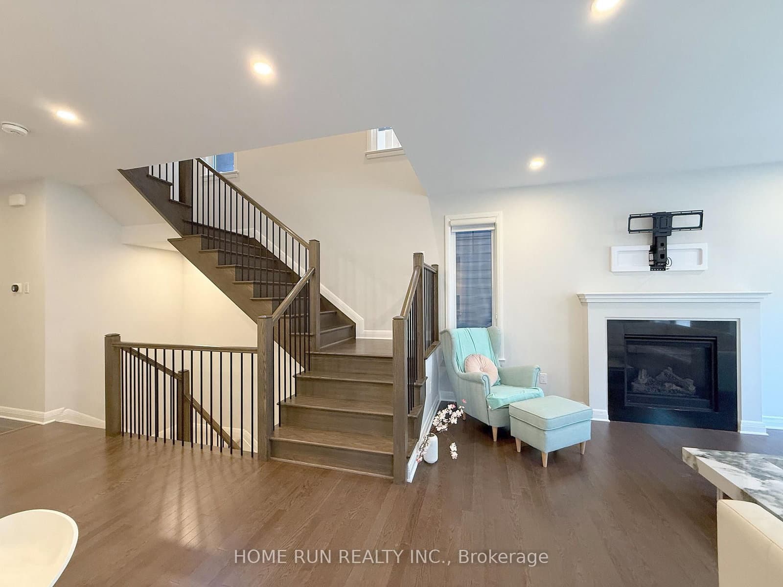 322 Lysander Place thumbnail 25