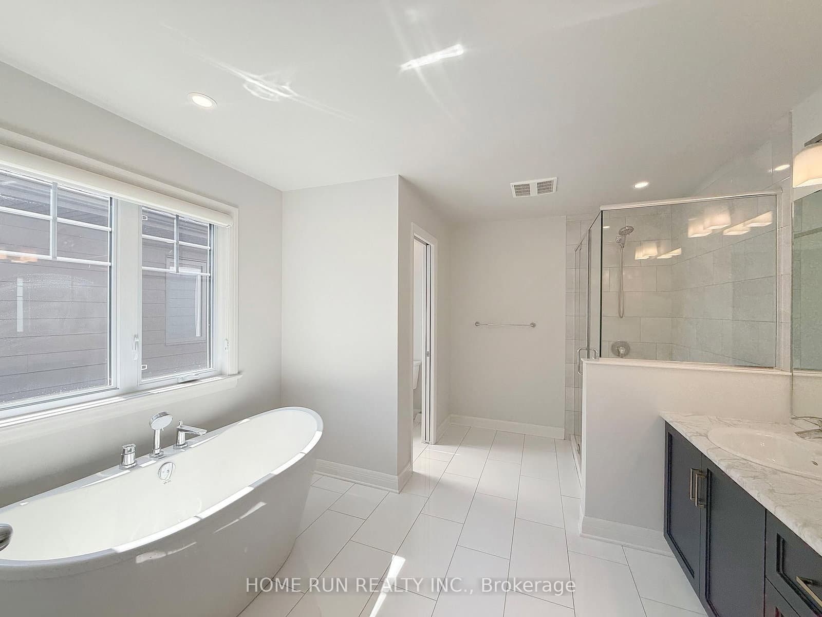 322 Lysander Place thumbnail 33