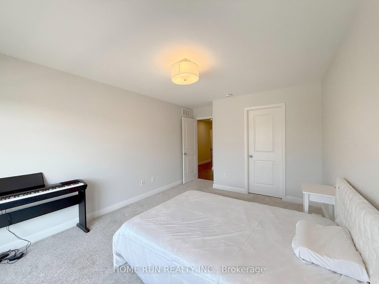 322 Lysander Place thumbnail 35