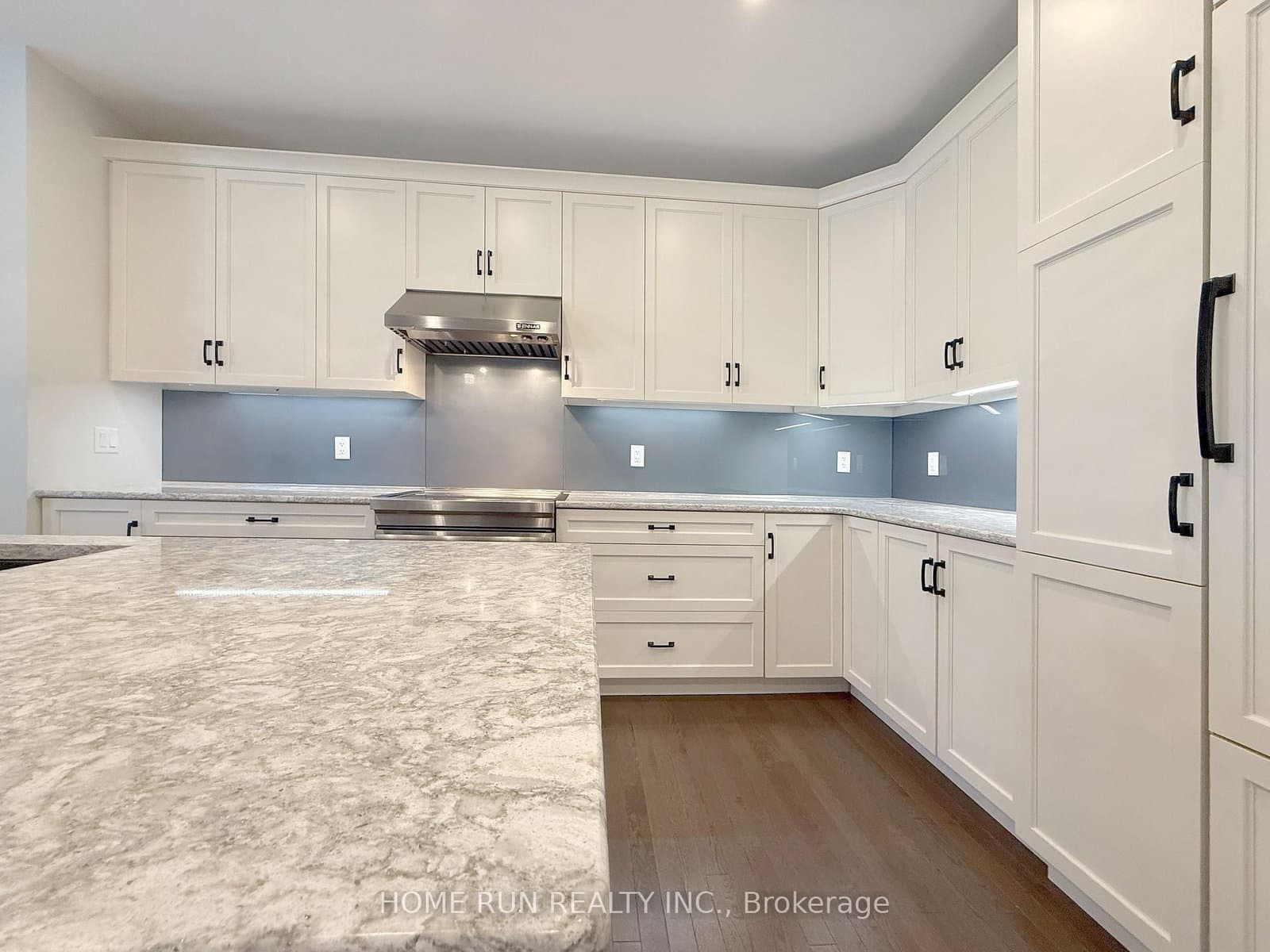 322 Lysander Place thumbnail 8