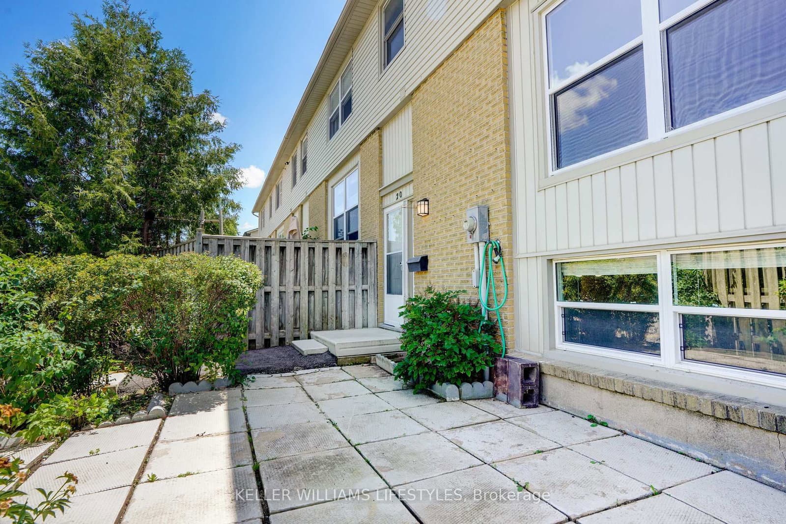 760 Berkshire Drive, Unit 20 thumbnail 45