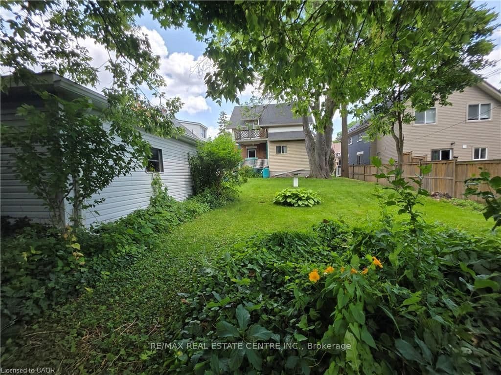 20 Fairview Avenue thumbnail 17