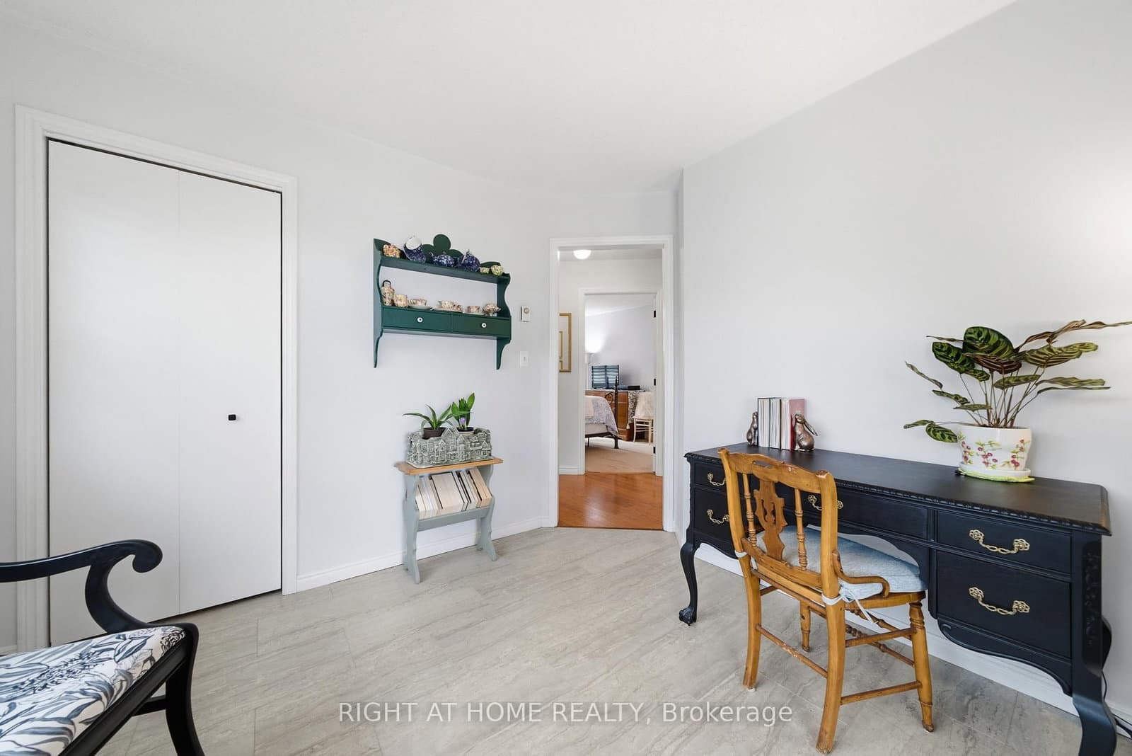 20 Argyle Crescent thumbnail 17