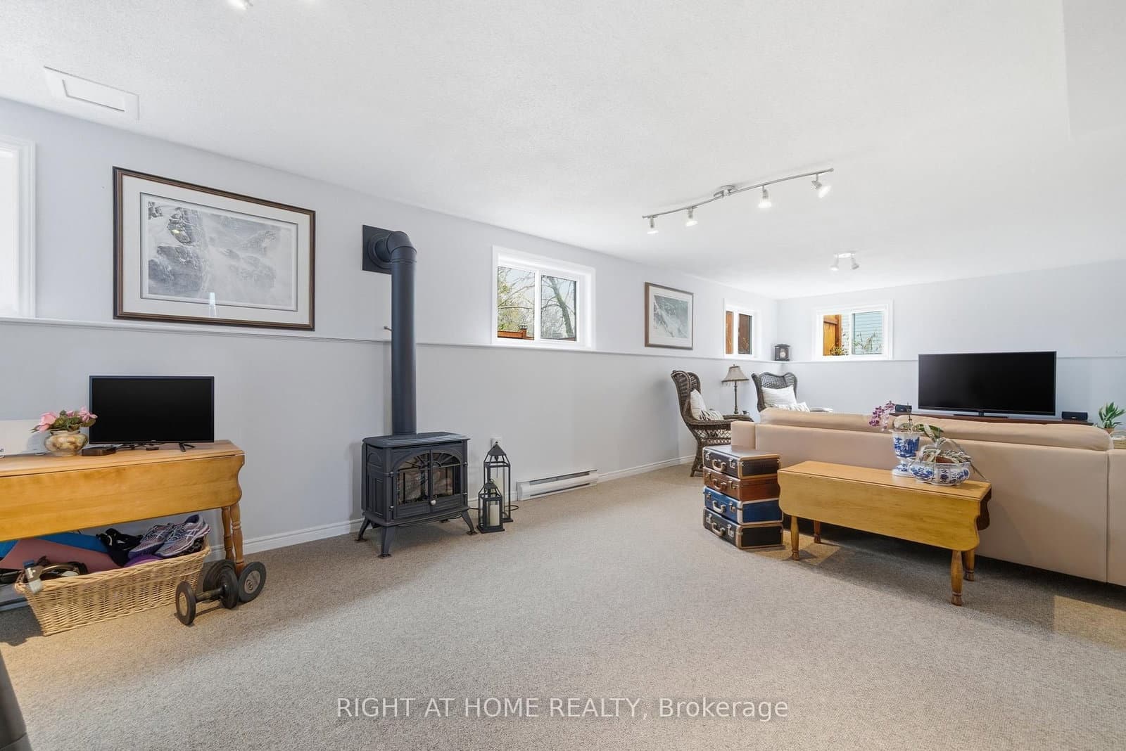 20 Argyle Crescent thumbnail 22