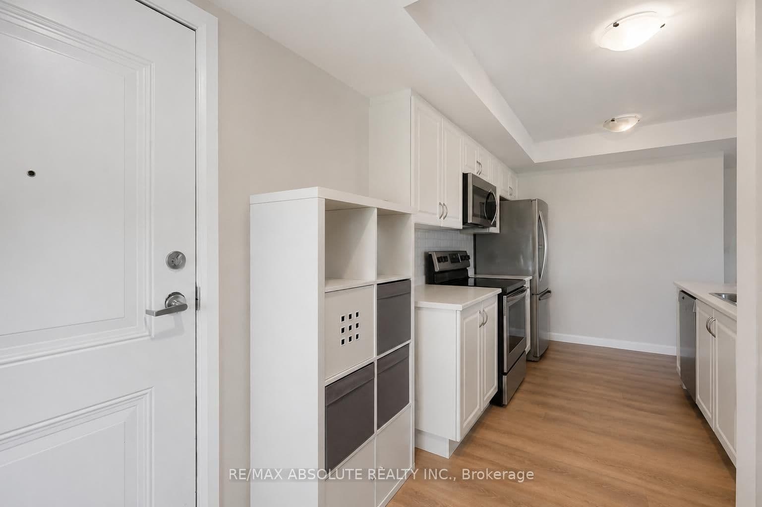 235 Eldorado Private, Unit A thumbnail 7