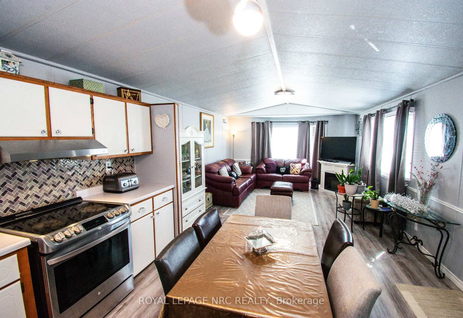 3033 TOWNLINE Road, Unit 83 thumbnail 15