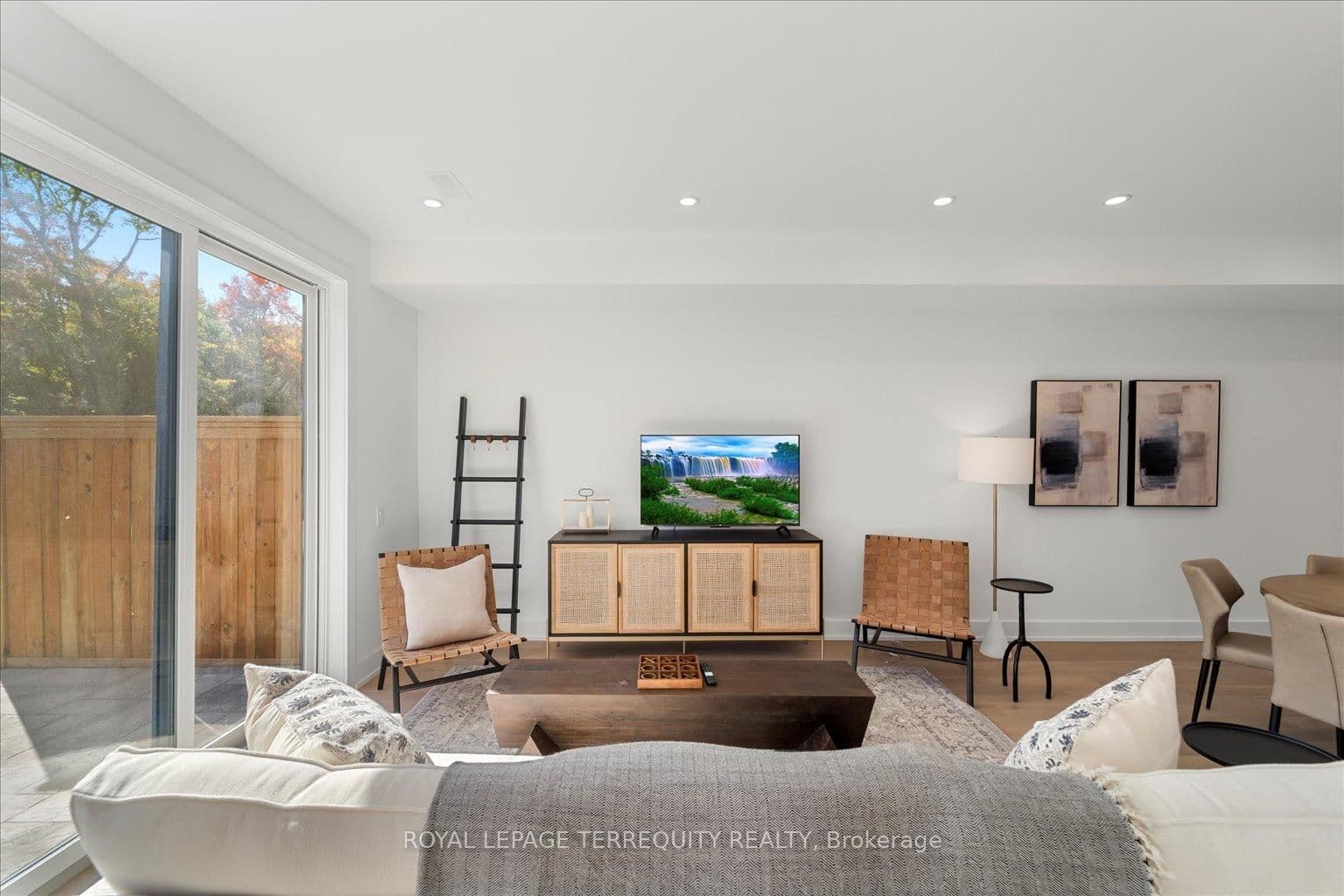 37 Rockmount Crescent thumbnail 12