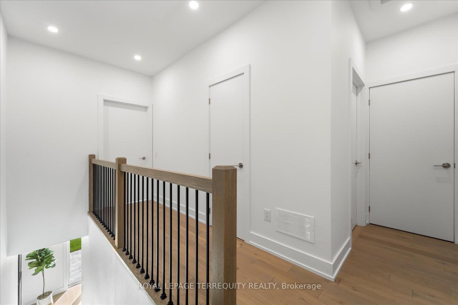 37 Rockmount Crescent thumbnail 25