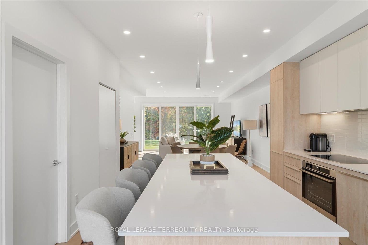 37 Rockmount Crescent thumbnail 7