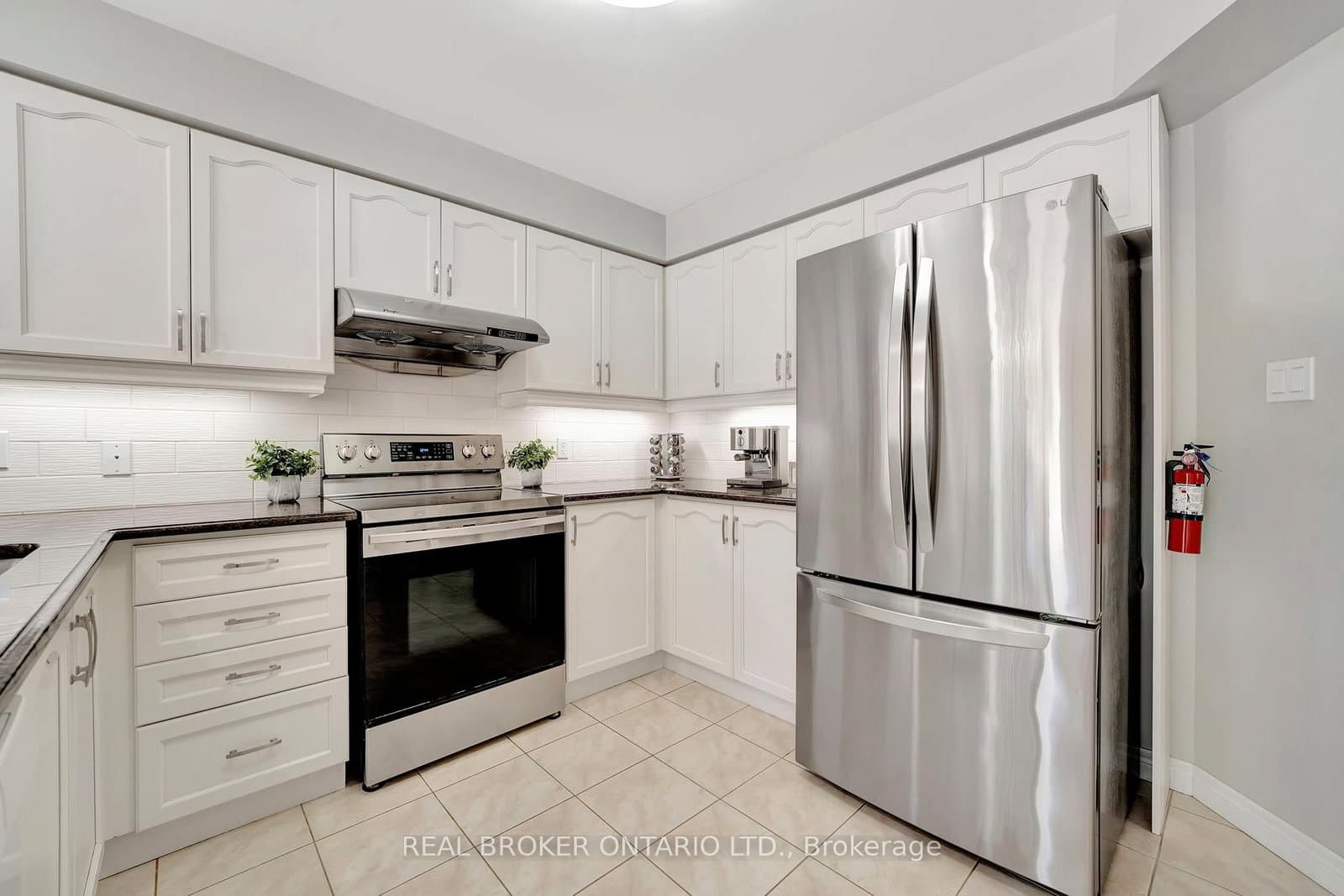 35 Dubrick Crescent thumbnail 12