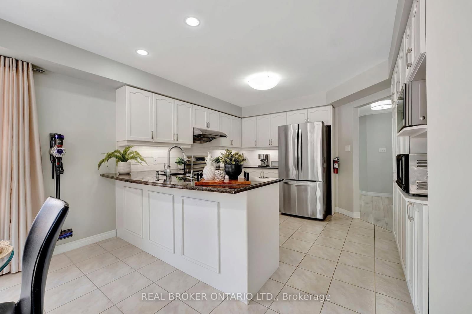 35 Dubrick Crescent thumbnail 14