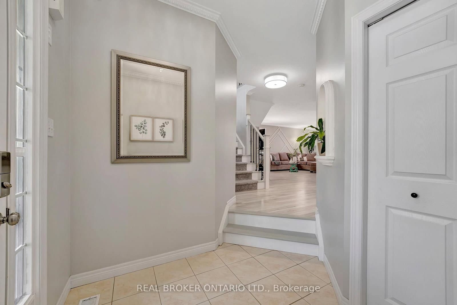 35 Dubrick Crescent thumbnail 5
