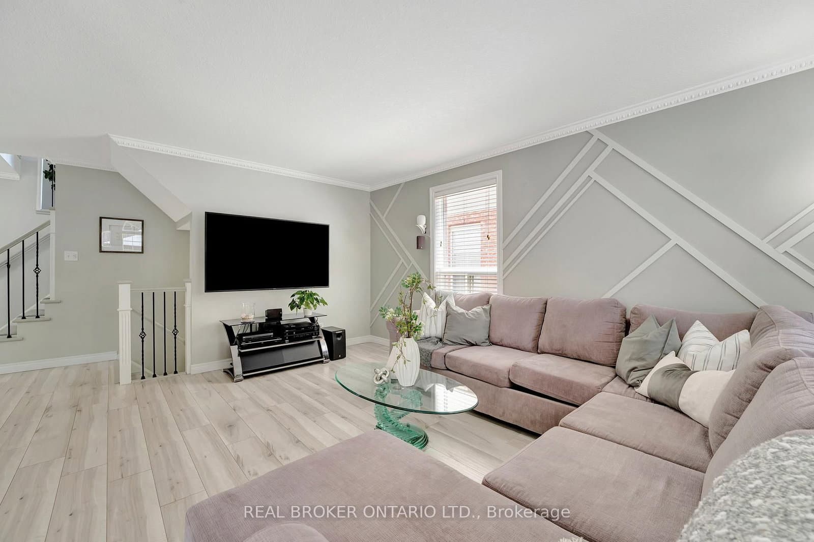 35 Dubrick Crescent thumbnail 7