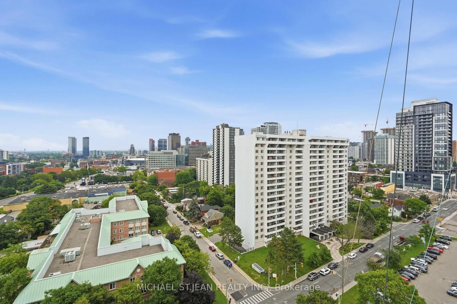 75 Queen Street N, Unit 1702 thumbnail 38