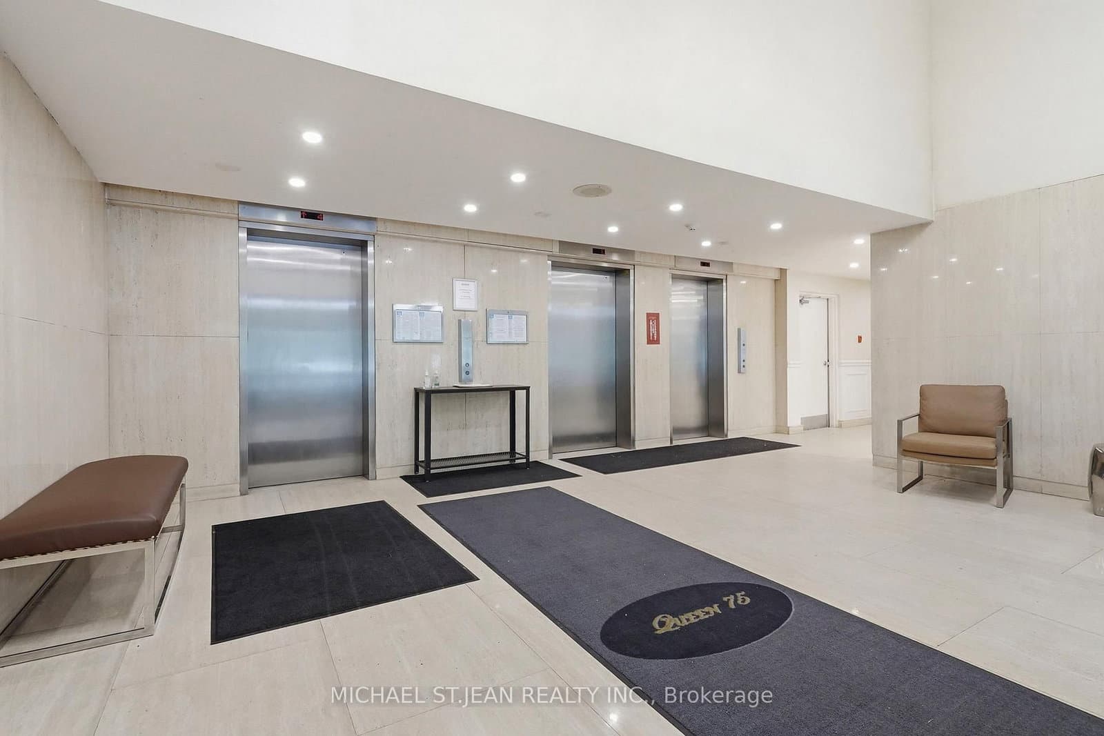 75 Queen Street N, Unit 1702 thumbnail 7