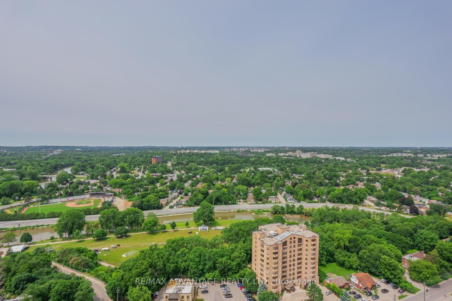 505 Talbot Street, Unit 2701 thumbnail 3