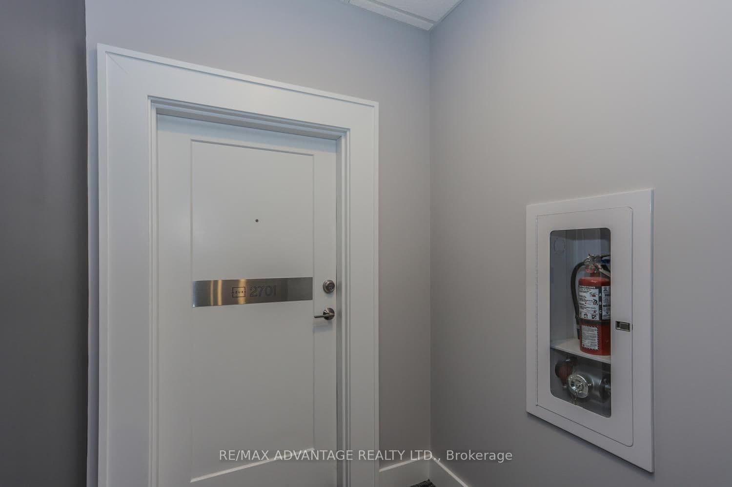 505 Talbot Street, Unit 2701 thumbnail 37