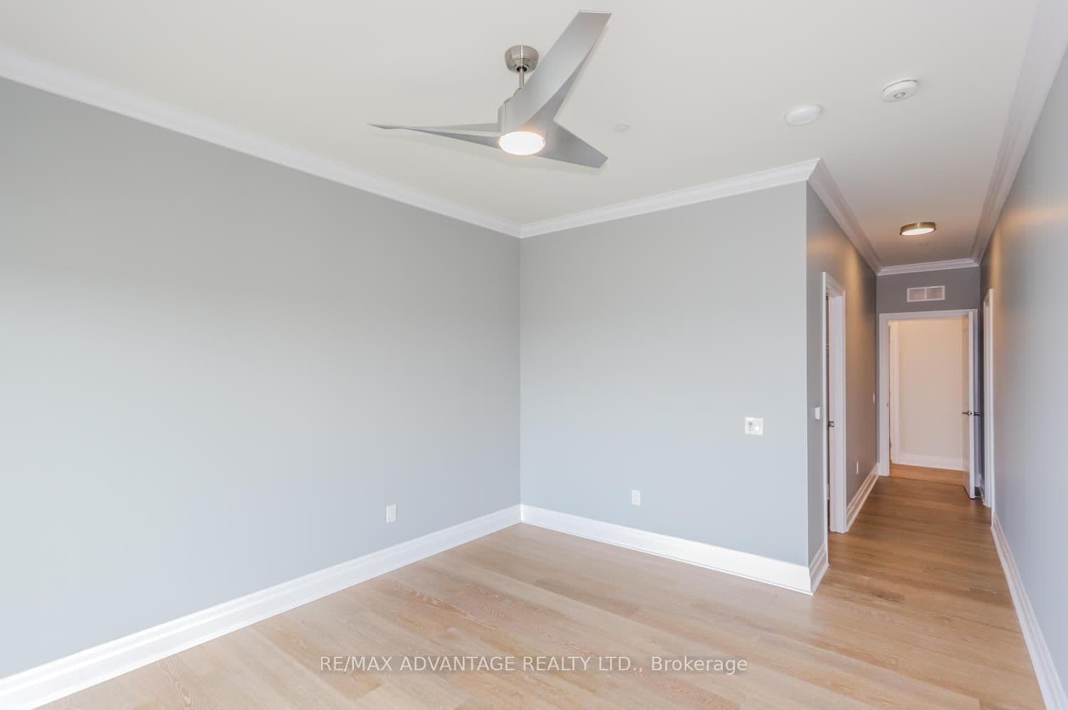 505 Talbot Street, Unit 2701 thumbnail 43