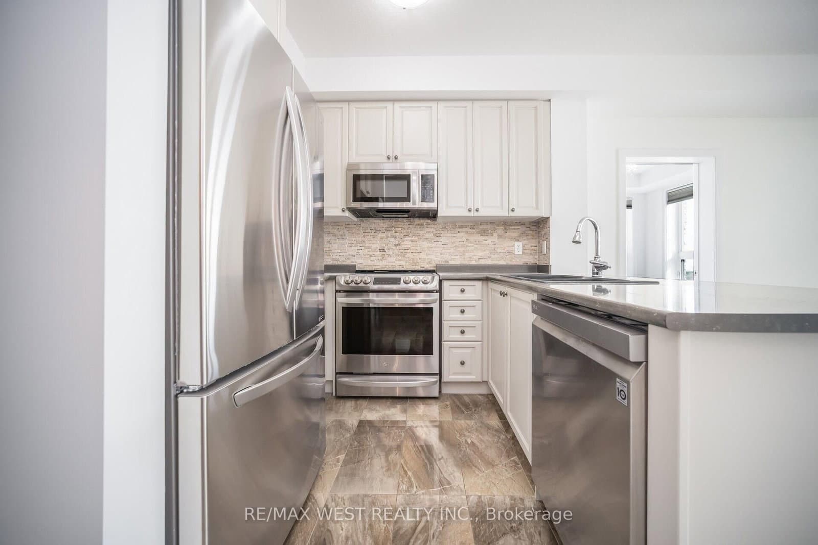 101 Shoreview Place, Unit 131 thumbnail 24