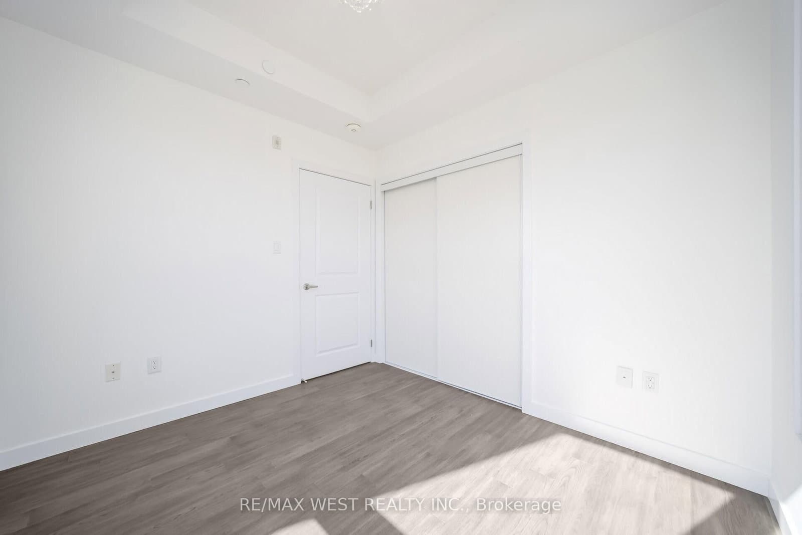 101 Shoreview Place, Unit 131 thumbnail 33