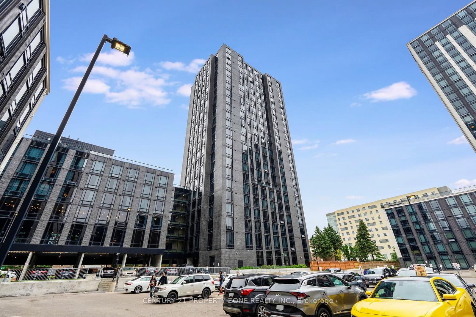 #2429 - 145 Columbia Street W