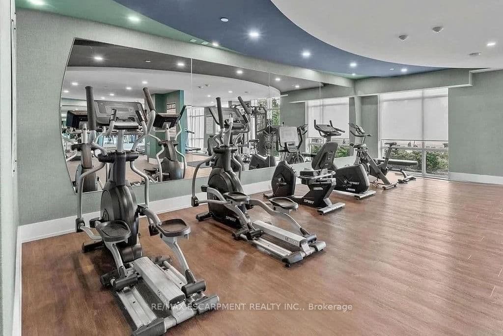 450 Dundas Street E, Unit 110 thumbnail 24