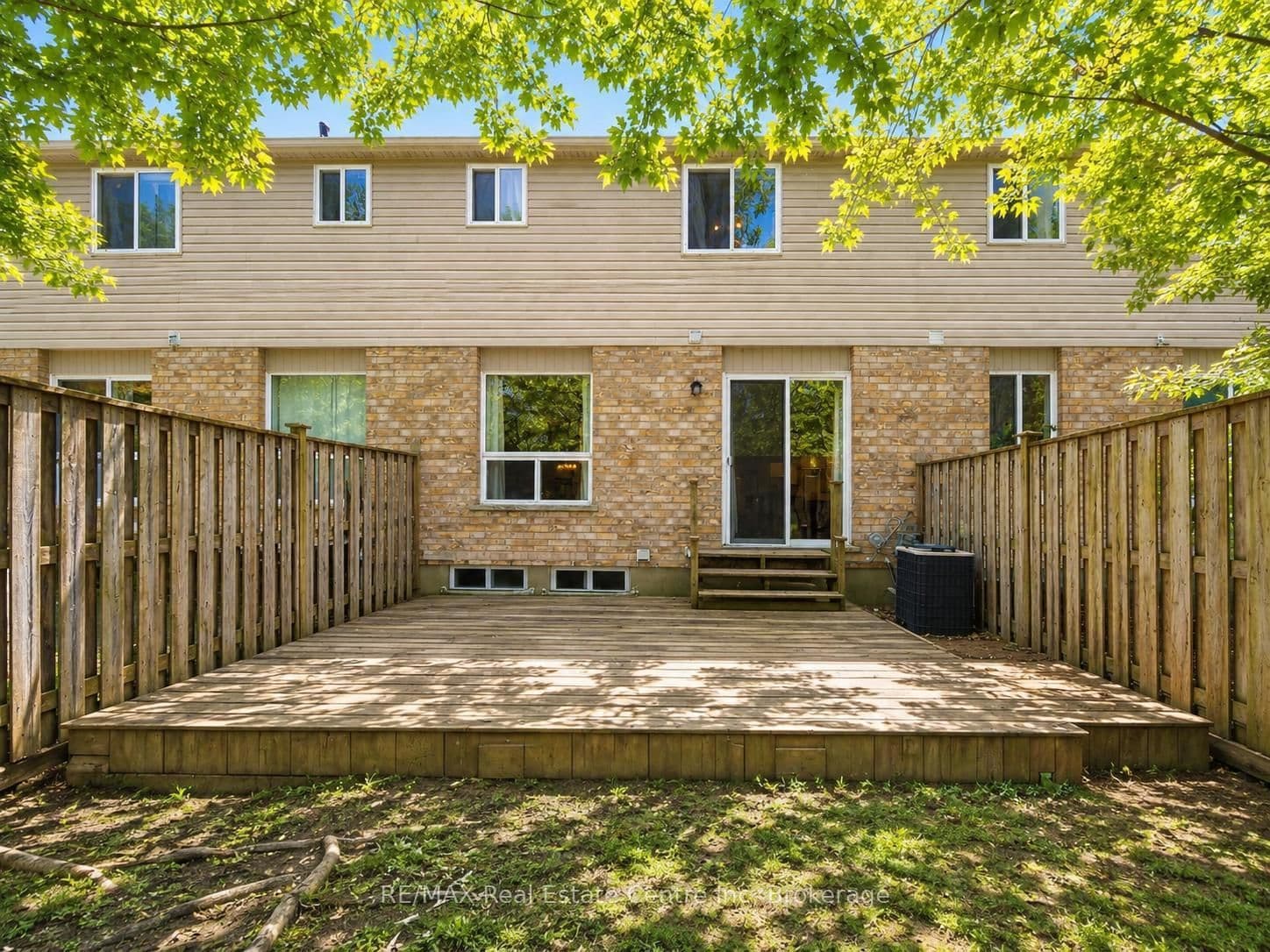 210 DAWN Avenue, Unit 38 thumbnail 13