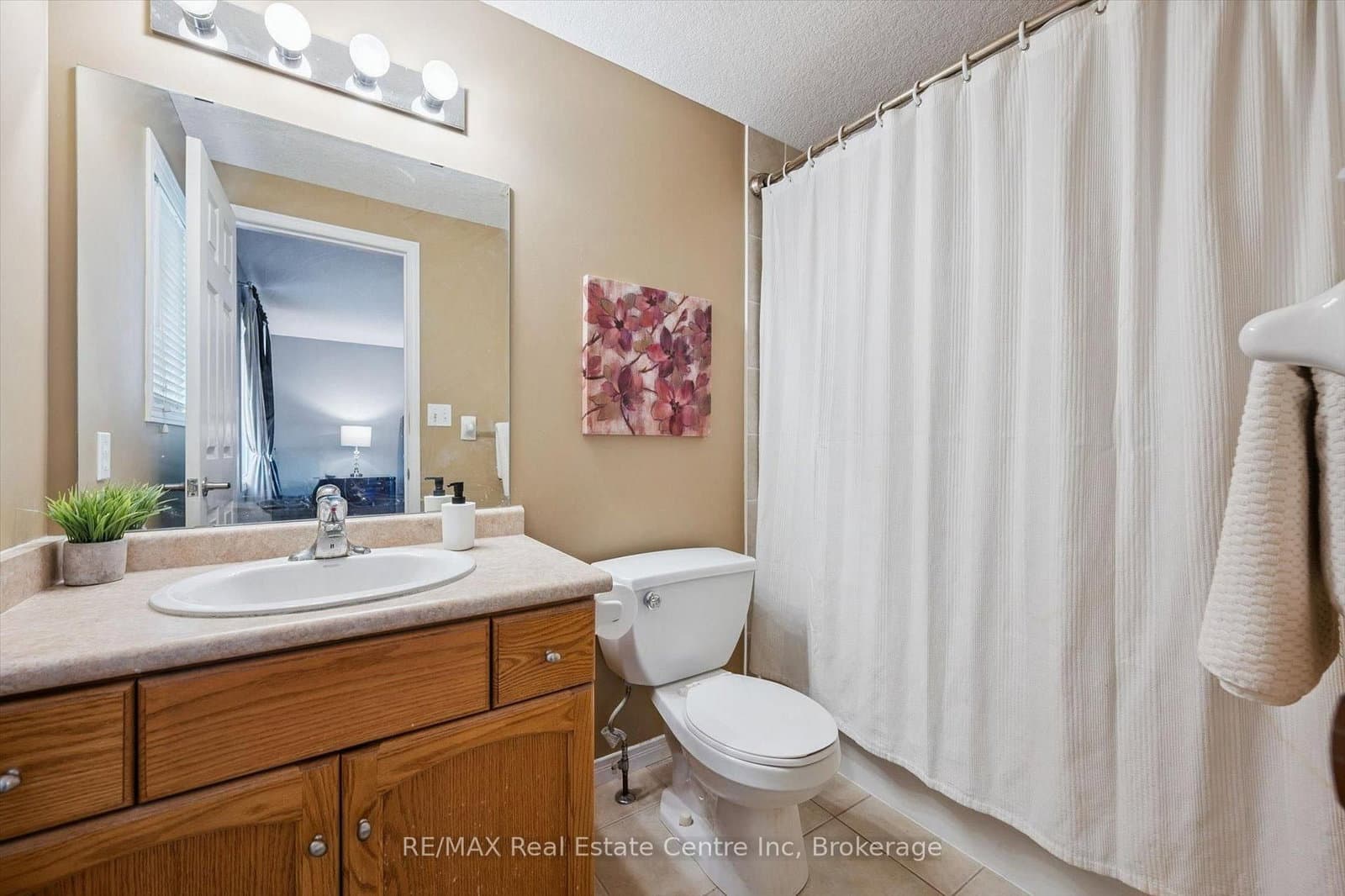 210 DAWN Avenue, Unit 38 thumbnail 7
