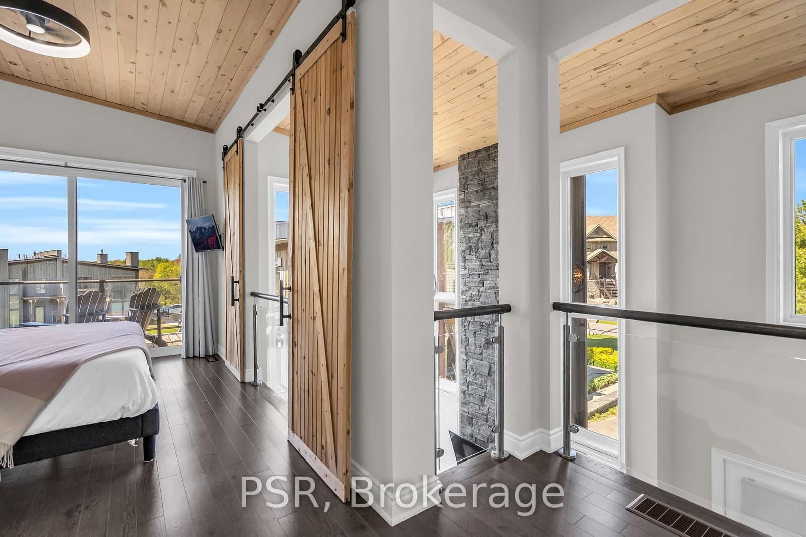 44 Carrick Trail thumbnail 22