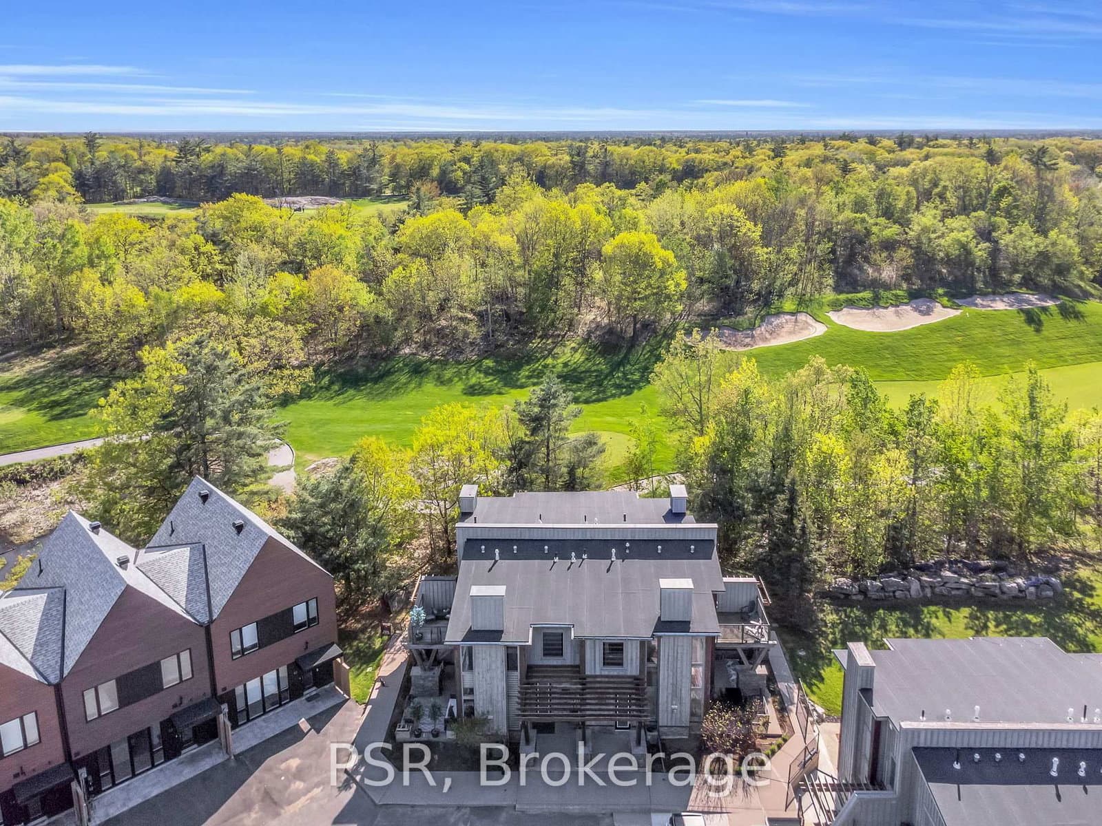 44 Carrick Trail thumbnail 3