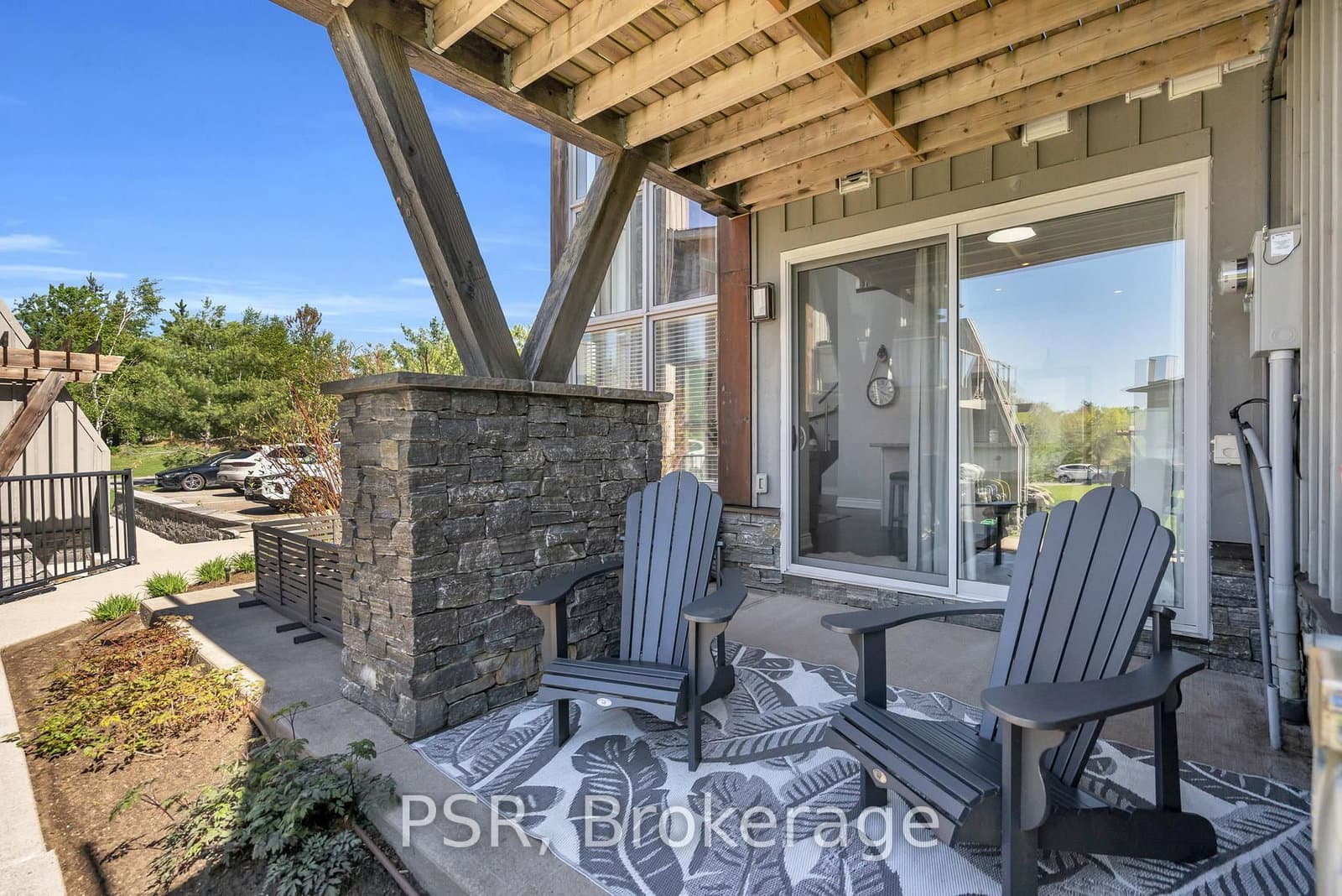 44 Carrick Trail thumbnail 35
